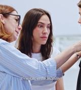 Behind_the_Design_with_Alexa_Chung___Madewell_1080p_421.jpg