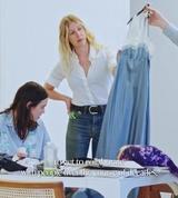 Behind_the_Design_with_Alexa_Chung___Madewell_1080p_427.jpg