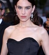 Filename=43.jpg
Filesize=448KiB
Dimensions=2001x3000
Date added=Nov 15, 2025 43.jpg