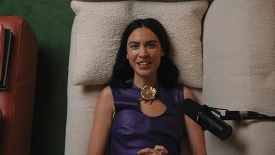 Alexa_Chung_on_Mrs_Prada2C_Jane_Birkin2C_and_Dressing_Sexy_at_40___Fashion_Neurosis_1080p_085.jpg