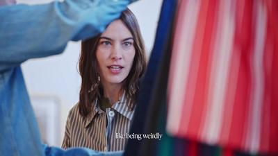 Behind_the_Design_with_Alexa_Chung___Madewell_1080p_141.jpg