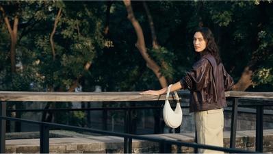 journey-to-the-east-alexa-chung-8.jpg